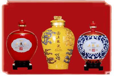 福州马尾区烟酒回收五粮液各种摆件.jpg